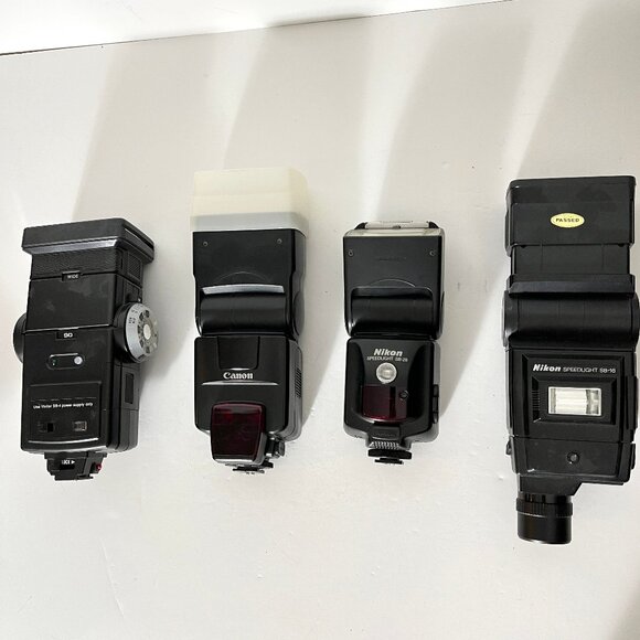 Camera Flash Lot Nikon Canon Vivitar 35mm & Digital Cameras - Picture 2 of 16